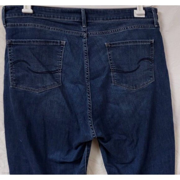 Signature Levi Strauss Womens 18 High Rise Medium Wash Skinny Denim Jeans 34X29 - Picture 7 of 12